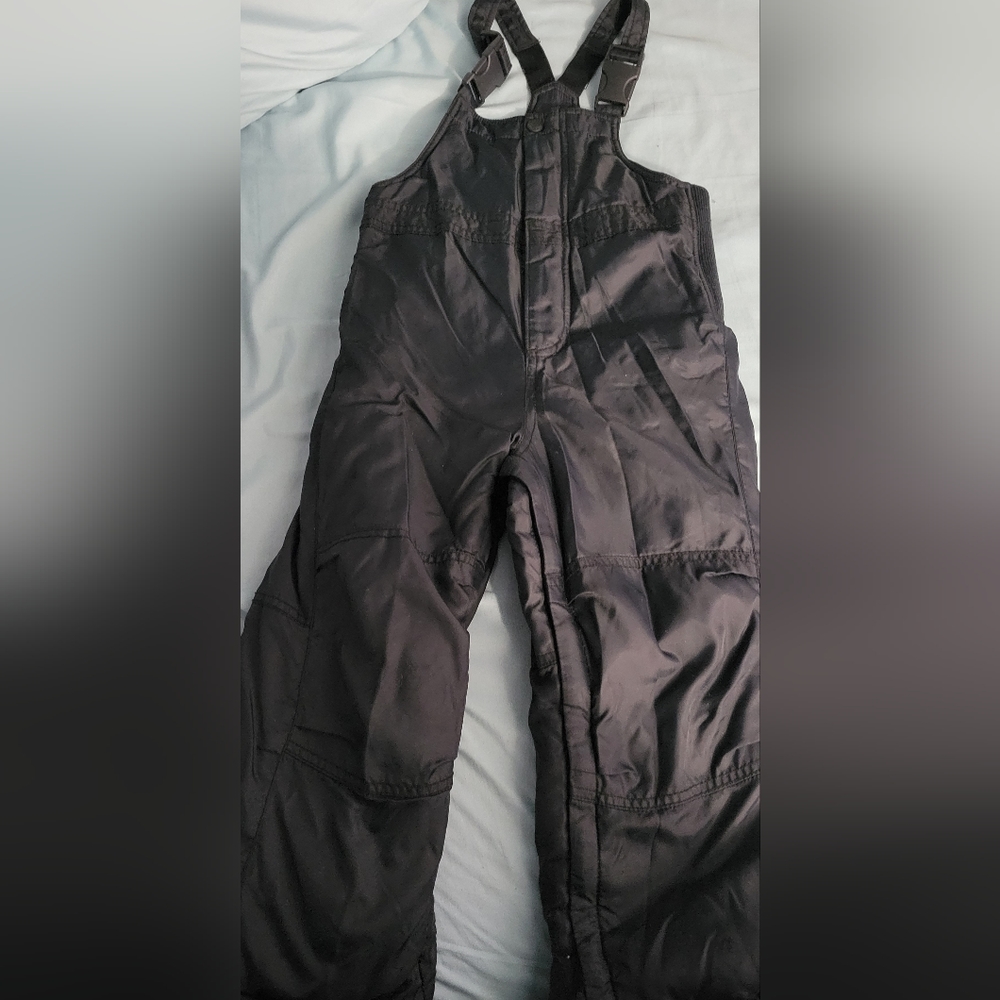 Gap snow bib black